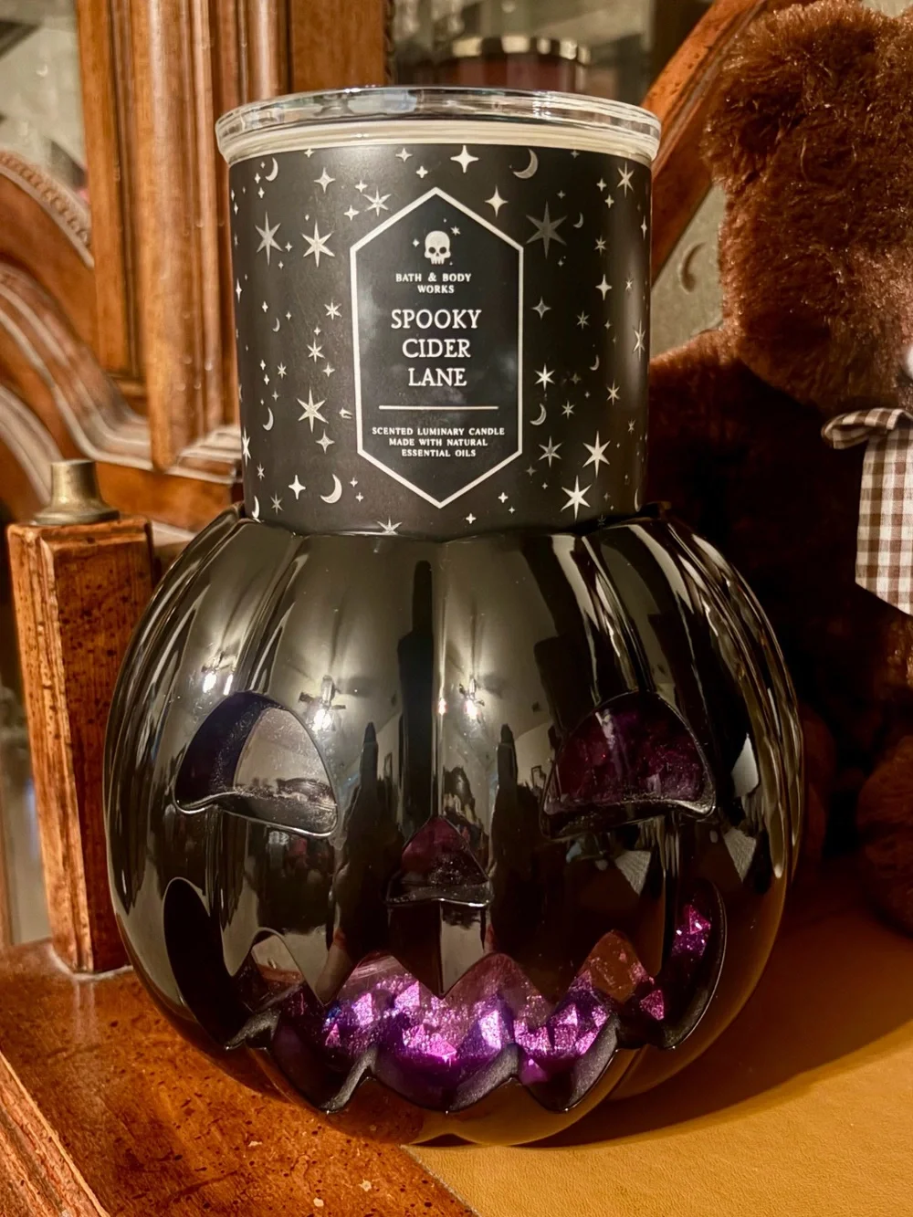 Bath & Body Works Lighted Halloween 🎃 Pumpkin Candle Holder & Candle